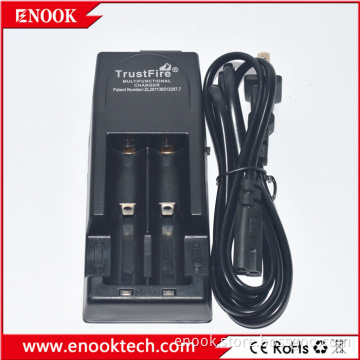 Trustfire TR-001 18650 26650 3.7V battery charger